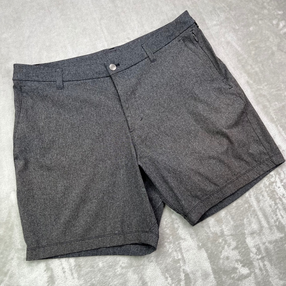 Lululemon Commission‎ Shorts Mens 36 Gray Heathered Chino Performance Tech 7"